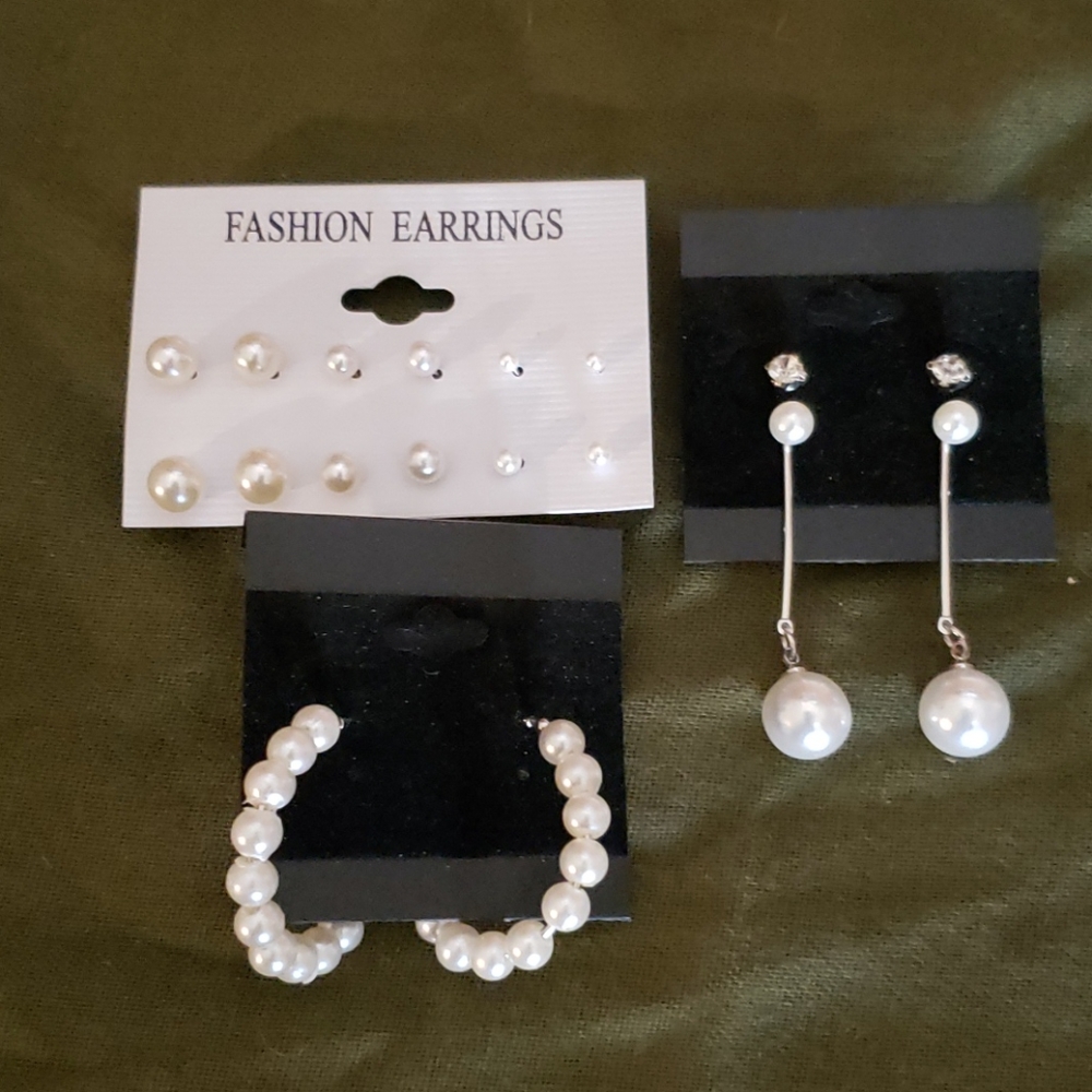 New Pearl Earring bundle - 9 pairs!!